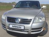 Volkswagen Touareg 2004 годаfor5 300 000 тг. в Костанай