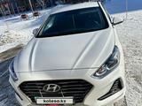 Hyundai Sonata 2017 года за 10 000 000 тг. в Уральск