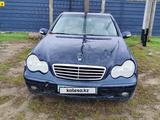Mercedes-Benz C 200 2000 годаүшін700 000 тг. в Уральск