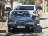Mercedes-Benz C 280 1994 года за 1 816 000 тг. в Караганда – фото 2