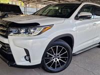 Toyota Highlander 2019 года за 23 800 000 тг. в Алматы