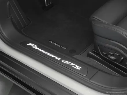 Porsche Panamera GTS 2025 года за 129 000 000 тг. в Алматы – фото 21