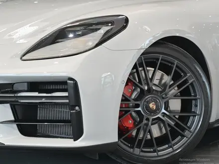 Porsche Panamera GTS 2025 года за 129 000 000 тг. в Алматы – фото 6