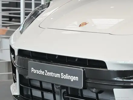Porsche Panamera GTS 2025 года за 129 000 000 тг. в Алматы – фото 7