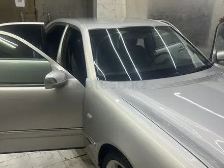 Mercedes-Benz E 240 1999 года за 3 300 000 тг. в Астана – фото 11