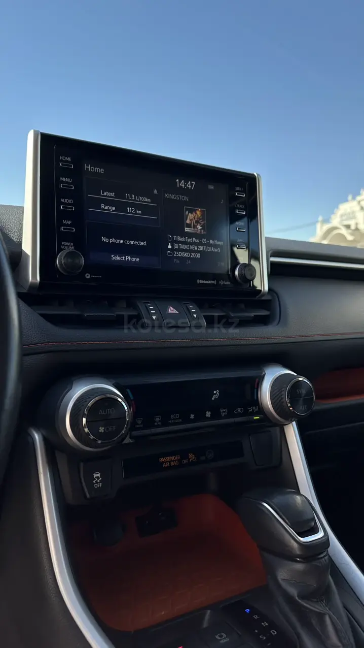 Toyota RAV4, 2021