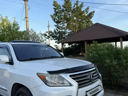 Lexus LX 570 2012 года за 24 000 000 тг. в Астана – фото 12