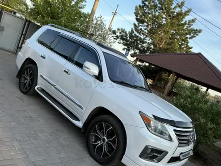 Lexus LX 570 2012 года за 24 000 000 тг. в Астана – фото 2