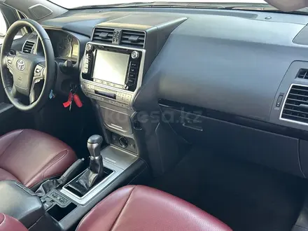 Toyota Land Cruiser Prado Comfort 2019 года за 19 990 000 тг. в Алматы – фото 13