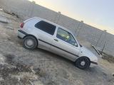 Volkswagen Golf 1993 годаүшін1 100 000 тг. в Туркестан