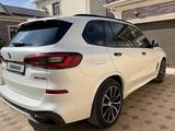 BMW X5 2021 года за 45 300 000 тг. в Кызылорда – фото 3