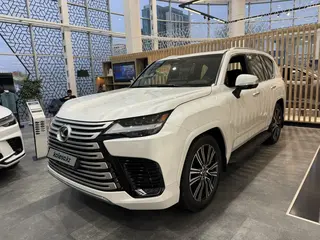 Lexus LX 600 Luxury+