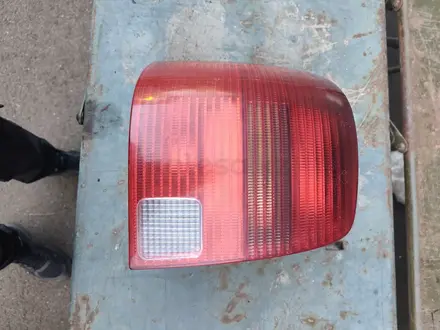 Задний фонарь volkswagen passat b5 за 20 000 тг. в Алматы