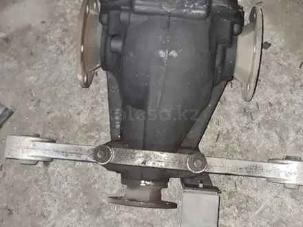 Редуктор Задний Mitsubishi Pajero 3 за 100 000 тг. в Алматы