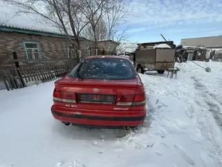 Toyota Carina E