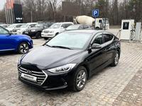 Hyundai Elantra 2018 года за 7 290 000 тг. в Алматы