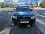 Skoda Superb 2008 года за 1 950 000 тг. в Актобе – фото 2