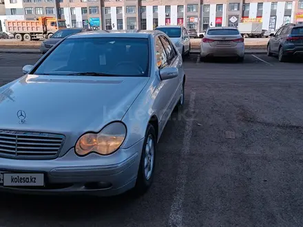 Mercedes-Benz C 180 2001 года за 3 700 000 тг. в Тараз – фото 41