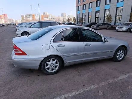 Mercedes-Benz C 180 2001 года за 3 700 000 тг. в Тараз – фото 16