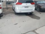 Toyota Sienna 2014 года за 8 800 000 тг. в Актау – фото 2