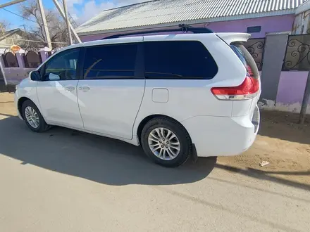 Toyota Sienna 2014 года за 9 000 000 тг. в Актау – фото 3