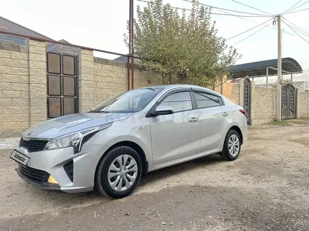 Kia Rio 2021 года за 7 700 000 тг. в Алматы