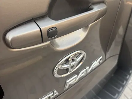 Toyota RAV4 2010 года за 7 670 000 тг. в Караганда – фото 18