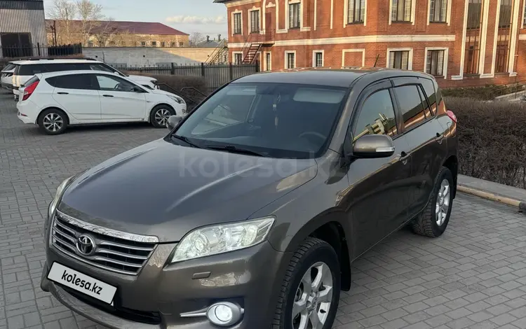 Toyota RAV4 2010 года за 7 670 000 тг. в Караганда