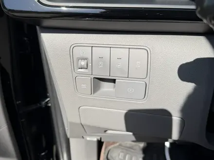 Hyundai Staria 2024 года за 24 500 000 тг. в Алматы – фото 13