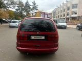 Volkswagen Sharan 1995 годаүшін2 400 000 тг. в Караганда – фото 3