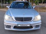 Mercedes-Benz S 500 1999 года за 3 800 000 тг. в Павлодар – фото 2