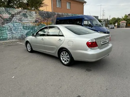 Toyota Camry 2005 года за 5 300 000 тг. в Алматы – фото 4