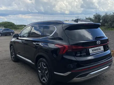 Hyundai Santa Fe 2023 года за 15 300 000 тг. в Астана – фото 3