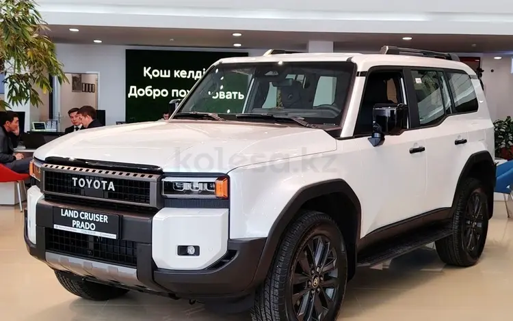 Toyota Land Cruiser Prado Luxe 2025 года за 49 190 000 тг. в Астана