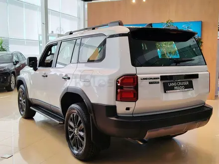 Toyota Land Cruiser Prado Luxe 2025 года за 51 890 000 тг. в Астана – фото 13