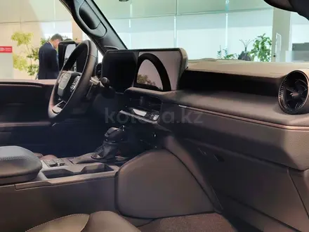 Toyota Land Cruiser Prado Luxe 2025 года за 51 890 000 тг. в Астана – фото 6