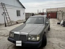 Mercedes-Benz E-Class, 1988