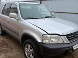 Honda CR-V 2000 года за 3 000 000 тг. в Атырау