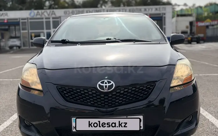 Toyota Yaris 2010 годаүшін3 900 000 тг. в Алматы