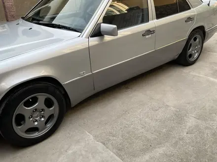 Mercedes-Benz E 280 1995 года за 4 800 000 тг. в Алматы – фото 6