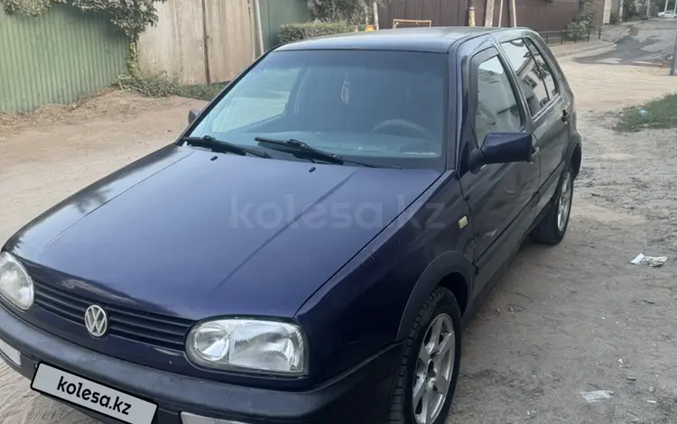 Volkswagen Golf 1996 года за 1 100 000 тг. в Алматы