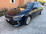 Kia K5 2015 года за 8 600 000 тг. в Атырау