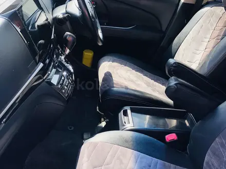 Toyota Estima 2012 года за 10 900 000 тг. в Алматы – фото 18