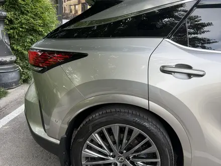 Lexus RX 350 2025 года за 43 500 000 тг. в Алматы – фото 15