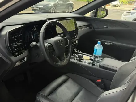 Lexus RX 350 2025 года за 43 500 000 тг. в Алматы – фото 7