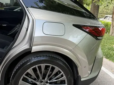 Lexus RX 350 2025 года за 43 500 000 тг. в Алматы – фото 10