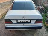 Mercedes-Benz E 230 1992 годаүшін1 400 000 тг. в Каскелен – фото 2