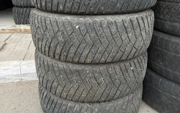 Goodyear UltraGrip 225/60R18 104T за 40 000 тг. в Алматы