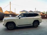 Toyota Land Cruiser 2023 года за 46 500 000 тг. в Астана – фото 4
