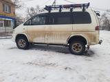Mitsubishi Delica 2005 годаүшін5 800 000 тг. в Уральск – фото 3